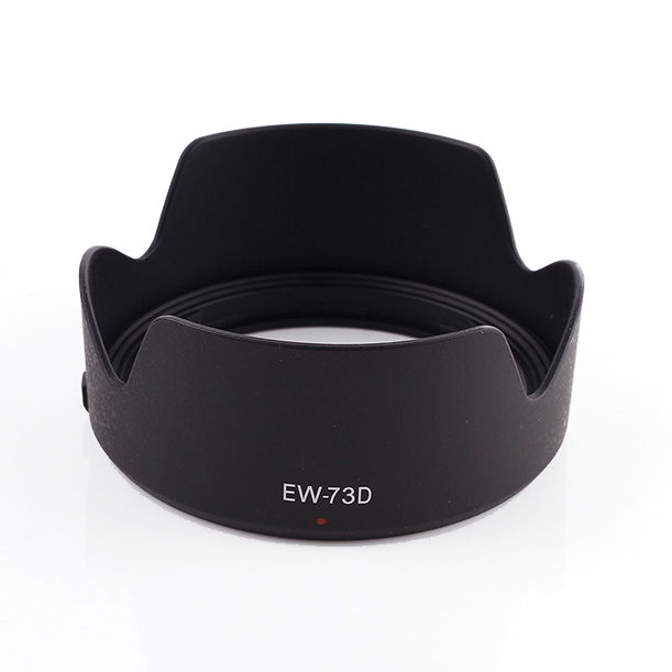 Canon EF-S 18-135mm f/3.5-5.6 IS USM Pare soleil capuchon